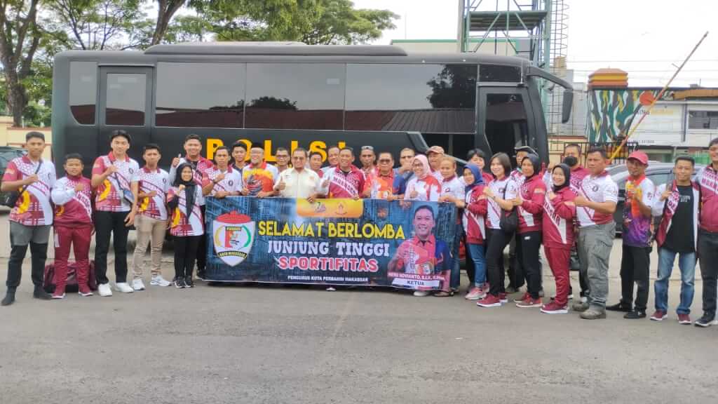 PORPROV XVII – Kadis Pendidikan Makassar Lepas Kontingen Cabor Menembak Makassar